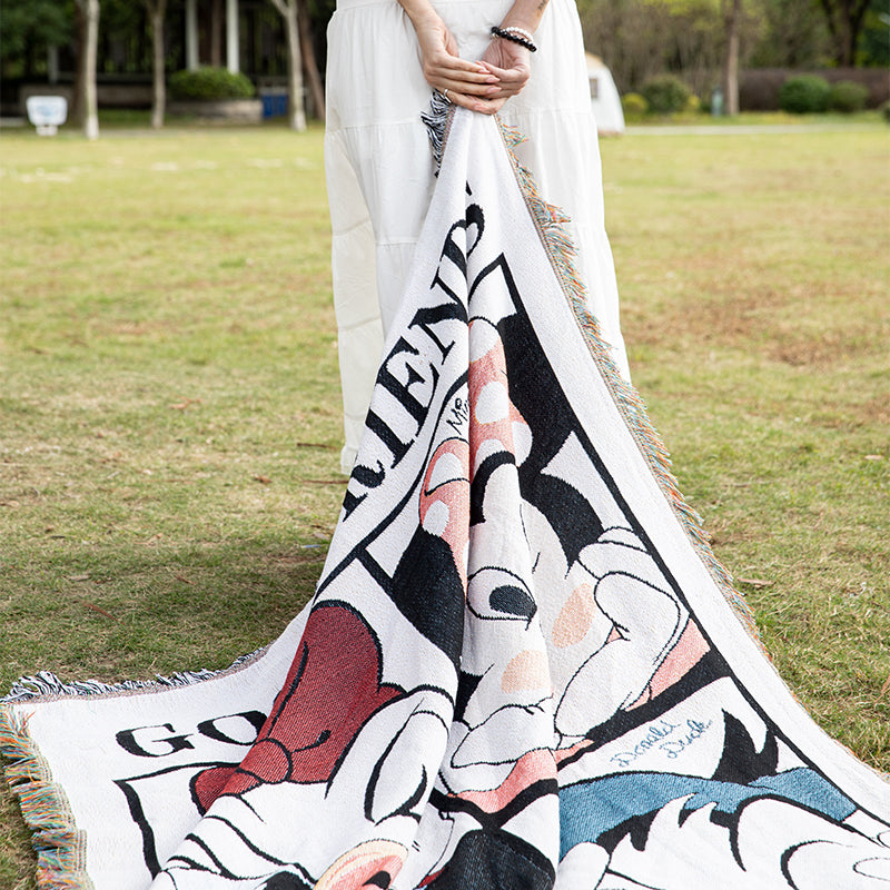 Cartoon Throw Blanket - Mickey Mouse & Friends - Soft Woven Design